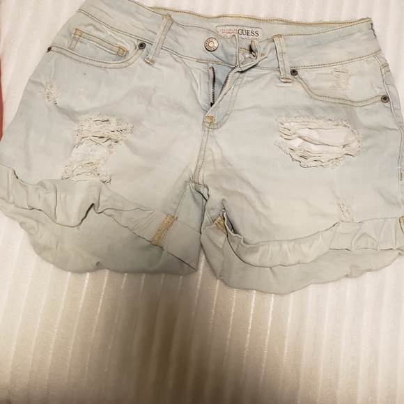 Shorts - Picture 2 of 4